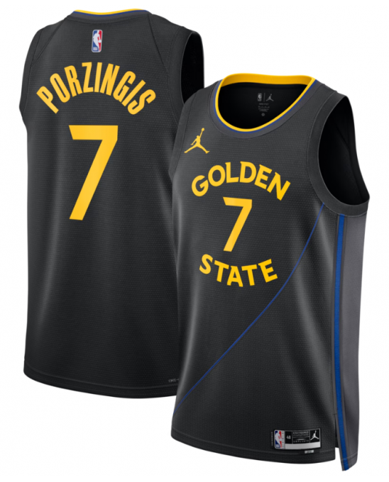 Maillot Swingman unisexe des Golden State Warriors avec Kristaps Porziņģis de Jordan Brand – en noir – « Statement Edition »