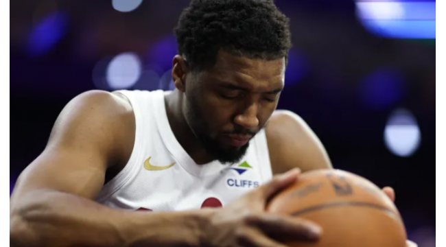 La blessure oculaire de Donovan Mitchell s'améliore alors qu'il admet qu'elle semble pire