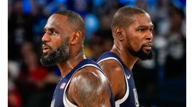 LeBron James sait que toute l'équipe des Rockets sera un problème, pas seulement Kevin Durant