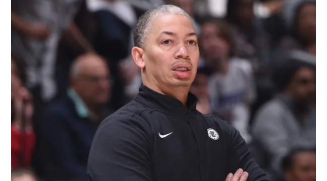 Ty Lue envoie un message clair concernant l'approche des Clippers pour le reste de la saison