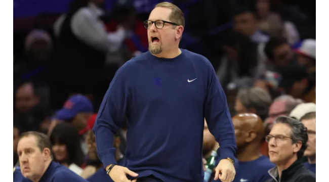 Nick Nurse devient viral avec ses plaintes à l'arbitre au sujet des fautes de l'OKC