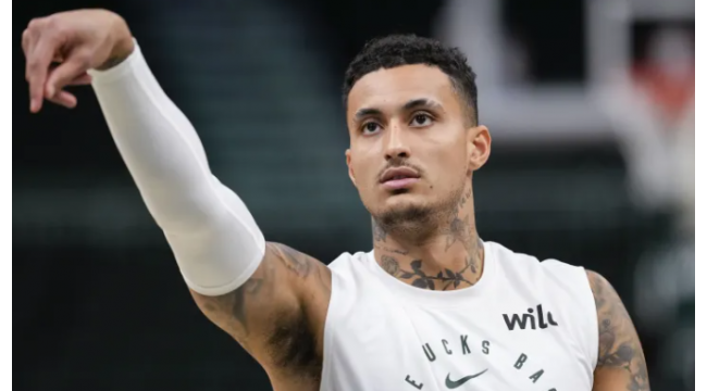 La carrière de Kyle Kuzma atteint un nouveau point bas avec les Bucks contre les Celtics
