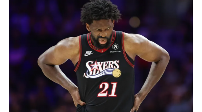 76ers C Joel Embiid (oblique) hors au moins 3 matchs