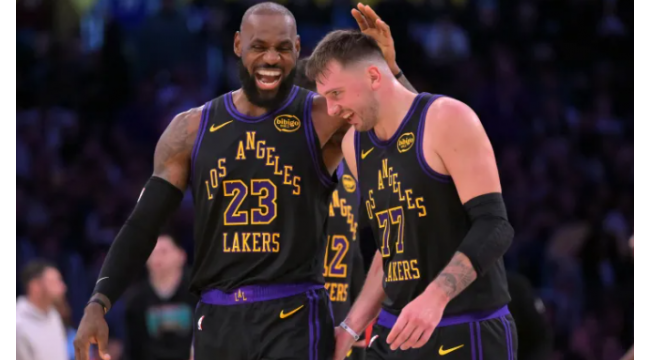 LeBron James admet que le gagnant de Luka Doncic prouve qu'il est un talent "générationnel"