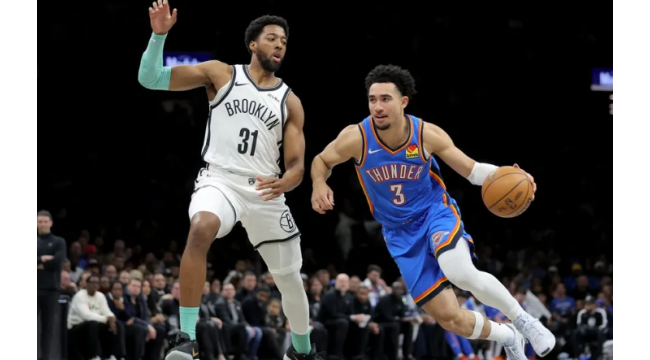 Jared McCain aide aux deux extrémités alors que Thunder prend les Wizards