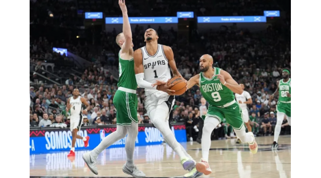 Le double-double de 39 points de Victor Wembanyama mène les Spurs devant les Celtics