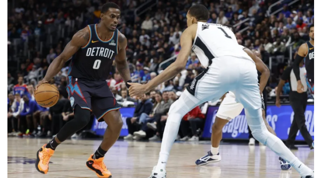 Les Spurs de Road-Warrior démarrent la maison contre les Pistons de l'Est