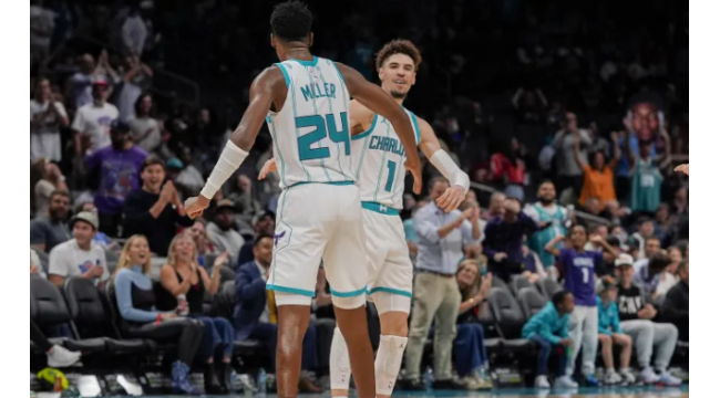 Coby White parle de la superbe qualité des Hornets "Jamais été dans une équipe aussi dangereuse"