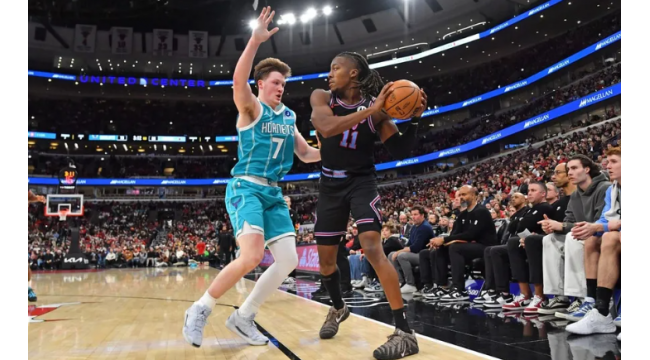 Les Hornets de Coby White débutent en air contre l'ancienne équipe Bulls