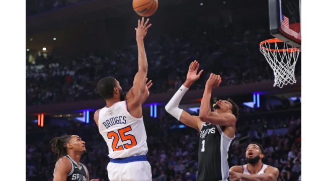 Les Knicks et les Spurs se retrouvent après avoir parcouru différents chemins après la Coupe NBA