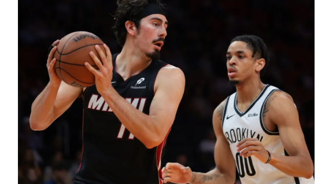 La chaleur donne aux Nets leur neuvième perte consécutive dans la mode dominante