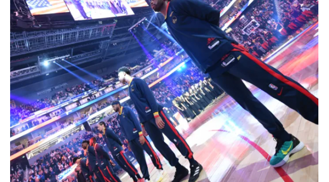 Le quatre fois champion de la NBA de 100 millions de dollars des Warriors nommé le joueur le plus surestimé de la ligue