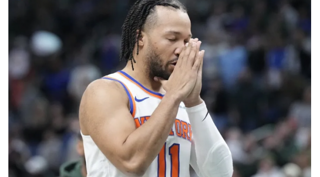 Jalen Brunson éclate tôt lorsque les Knicks frappent les Bucks