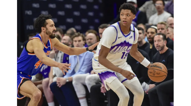 Les Knicks échappent à un trou de 18 points, souffle au-delà du Jazz