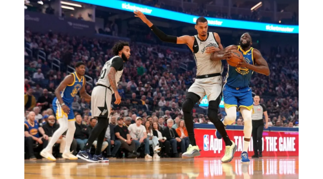 Victor Wembanyama, les Spurs battent les Warriors pour une 10e victoire consécutive