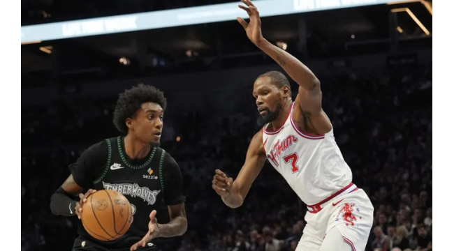 Jaden McDaniels des Loups (genou) de semaine en semaine: Anthony Edwards disponible contre Mavs