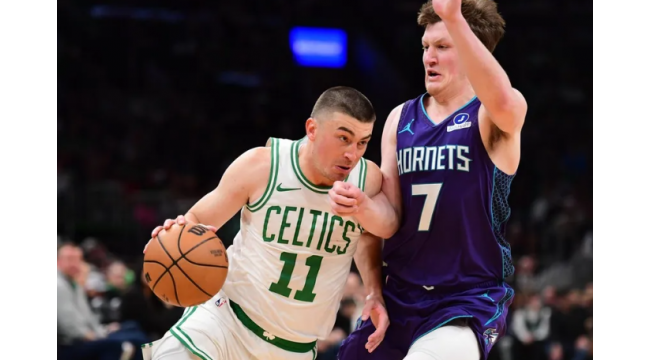 Kon Kneuppel et les Hornets affrontent les Celtics pour une 6e victoire consécutive