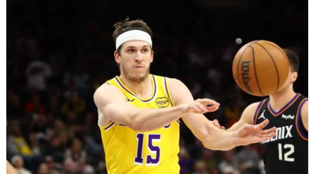 Les Lakers liés à un contrat hors saison pour 60 millions de dollars pour le centre des Knicks de 7 pieds