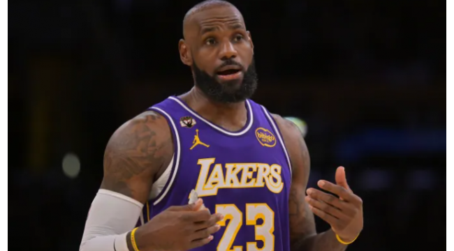 Los Angeles Lakers prédit faire un mouvement douteux avec le draft pick malgré LeBron James inching plus près de la retraite