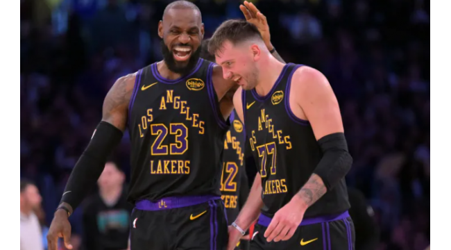 Draymond Green remet en question la défense des Lakers alors qu'ils cherchent à concourir pour un championnat