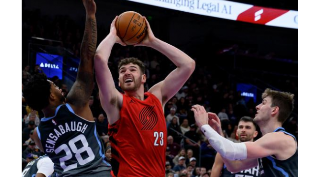 Holiday et Clingan emportent les Trail Blazers 135-119 sur Jazz