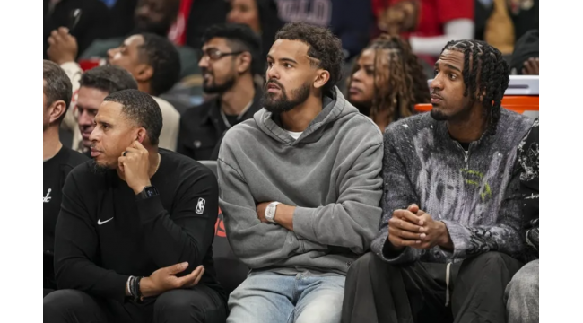 Avant les débuts des Wizards jeudi. Trae Young expulsé pour avoir quitté le banc