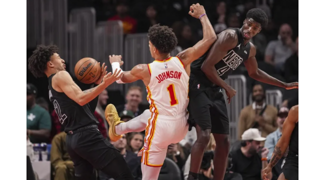 Les Hawks gagnent 8ème de suite, les Nets baissent avec le 4ème trimestre