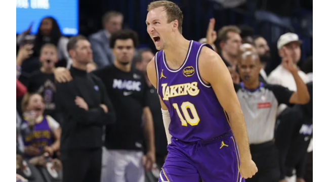 Le dernier tir de Luke Kennard batt Magic. La victoire des Lakers à 9