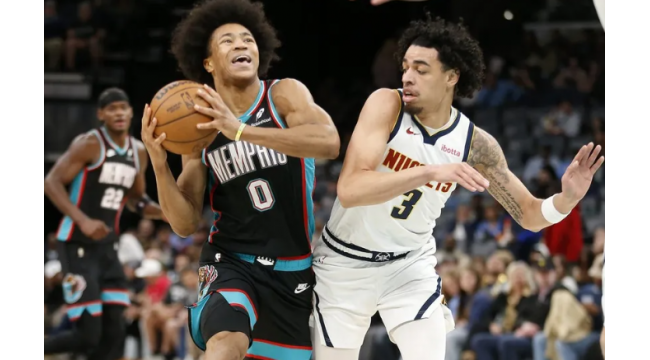 Grizzlies surprise Nuggets avec une défense gritty tard