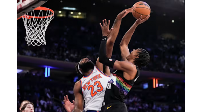 Les Knicks dépassent les Nuggets 134-127 en 2 OTs pour leur huitième victoire consécutive alors que Brunson marque 42