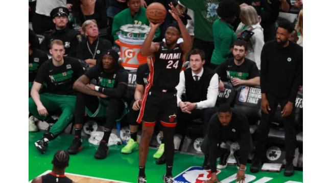 Les Warriors ont une mauvaise nouvelle de rachat de Haywood Highsmith